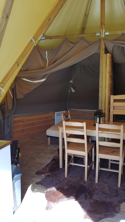 Camping Le Canada-Insolite Chiny Dış mekan fotoğraf